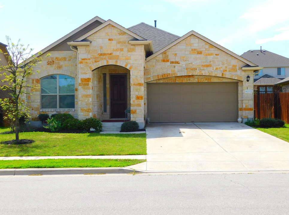 16213 Cantania Cv in Pflugerville, TX - Building Photo