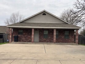 307 Church in Waco, TX - Building Photo