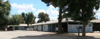 Building Photo - 1205 Roselawn Ave Apartments in Modesto, California
