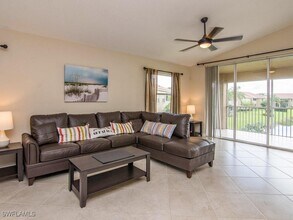6610 Huntington Lakes Cir in Naples, FL - Building Photo - Building Photo