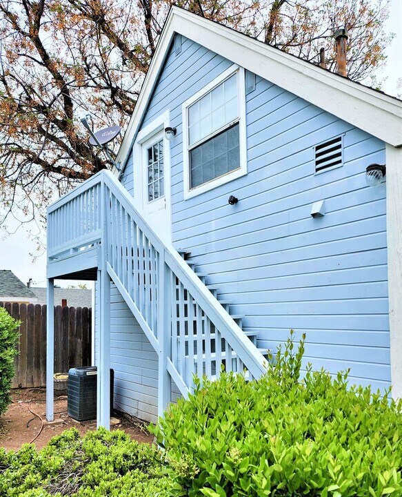 17339 Akley St in Lake Elsinore, CA - Building Photo