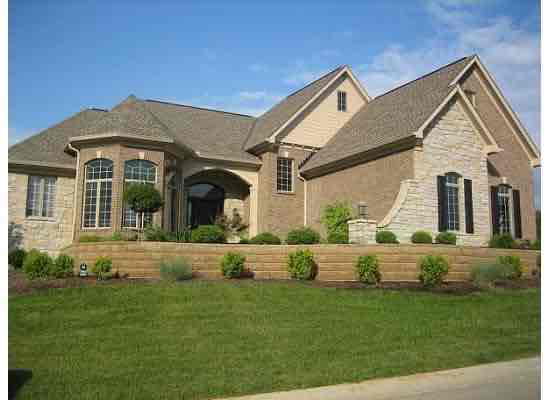 10434 Rachel Anne Ct in Blue Ash, OH - Foto de edificio