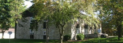 Maplewood Apartments in Plover, WI - Foto de edificio - Building Photo