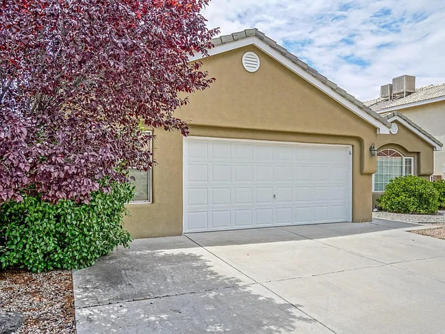 8709 Tierra Alegre Dr NE in Albuquerque, NM - Building Photo - Building Photo