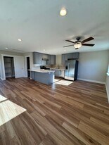 11578 Shangrila Ln in Grass Valley, CA - Building Photo