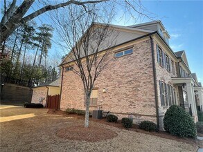 4122 Baverton Dr in Suwanee, GA - Building Photo - Building Photo
