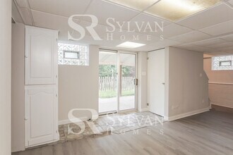 212 Nuzum Ave in Pittsburgh, PA - Building Photo - Building Photo