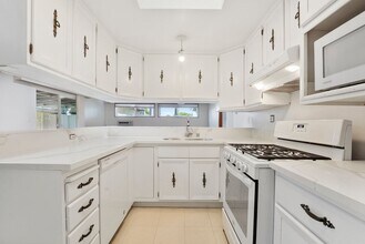 4665 Terry Ln in La Mesa, CA - Building Photo - Building Photo