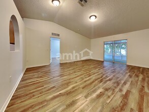 3097 Rogers Ave in Jacksonville, FL - Building Photo - Building Photo