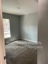 3012 51st St W in Lehigh Acres, FL - Foto de edificio - Building Photo