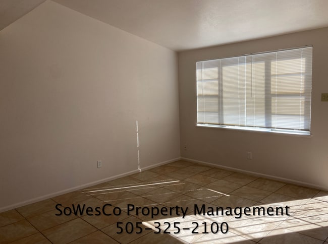 110 W 33rd St in Farmington, NM - Building Photo - Building Photo
