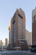 Lincoln Amsterdam House in New York, NY - Building Photo - Building Photo