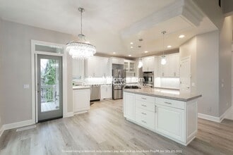 4631 SE Deer Creek Pl in Gresham, OR - Building Photo - Building Photo