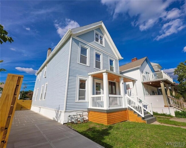 30 Glenwood Ave in Buffalo, NY - Building Photo - Building Photo