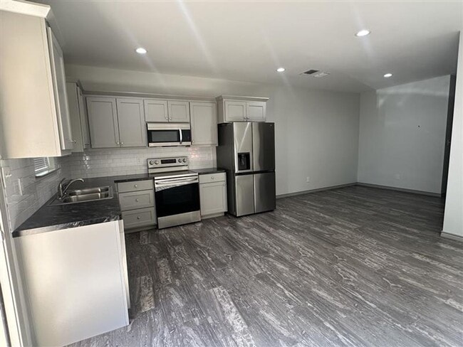 property at 13314 County Rd 285