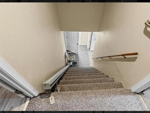 11159 Shipman Rd in Shipman, IL - Foto de edificio - Building Photo