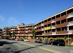 South Glen in Los Angeles, CA - Building Photo - Building Photo