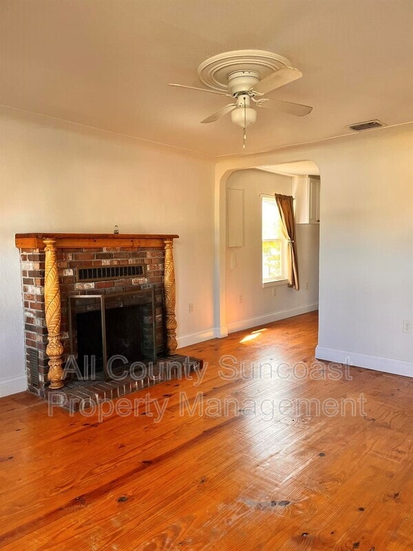 866 53rd Ave N in St. Petersburg, FL - Building Photo - Building Photo