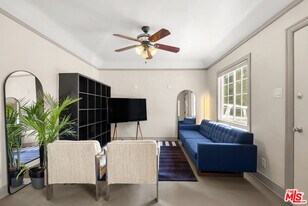 3116 Ivy St in Los Angeles, CA - Building Photo