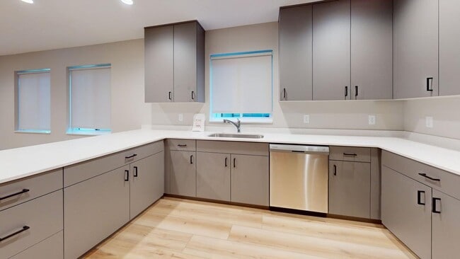 1110 7th St SE in Minneapolis, MN - Building Photo - Building Photo