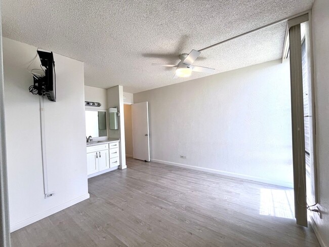 98-707-707 Iho Pl in Aiea, HI - Building Photo - Building Photo