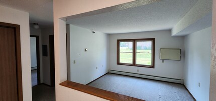 Cardinal Ridge Apartments 62+ in Belle Plaine, MN - Foto de edificio - Building Photo