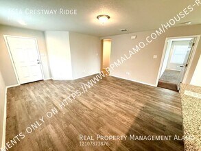 7614 Crestway Ridge in San Antonio, TX - Building Photo - Building Photo