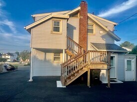 80 Josephine Evaristo Ave in Greenwich, CT - Building Photo