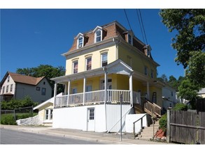 50 S Montgomery St in Walden, NY - Building Photo - Building Photo