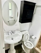 4923 Creekmoor Dr in San Antonio, TX - Building Photo - Building Photo