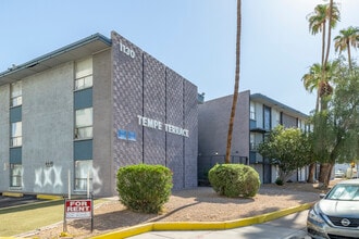 Tempe Terrace in Tempe, AZ - Foto de edificio - Building Photo