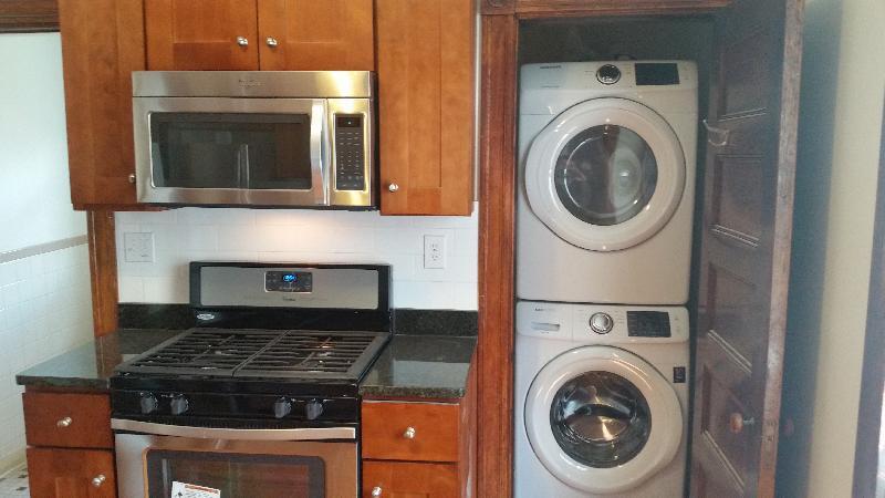 22 High St in Brookline, MA - Building Photo