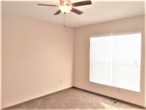1017 Sun Ridge St in Lancaster, OH - Building Photo - Building Photo