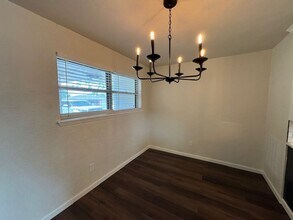 123 Briarwood St in Moore, OK - Building Photo - Building Photo
