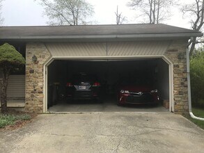 1701 E Thornton Dr in Bloomington, IN - Building Photo - Building Photo