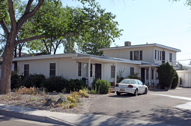 1100 Wilmoore Dr SE in Albuquerque, NM - Building Photo - Building Photo