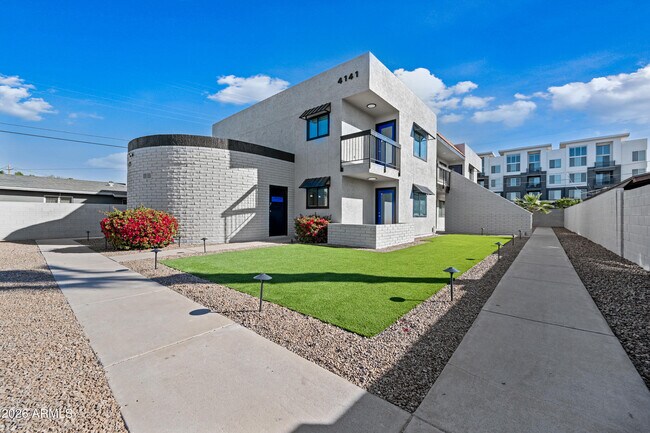 4139 N 27th St in Phoenix, AZ - Foto de edificio - Building Photo