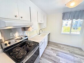 175 Upper Via Casitas in Larkspur, CA - Building Photo - Building Photo