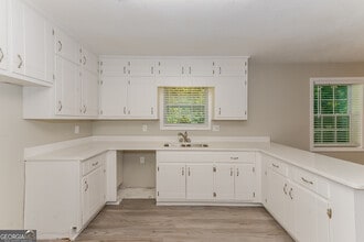 3080 Chippewa Dr in Rex, GA - Building Photo - Building Photo