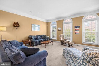 5274 Pocosin Ln in Alexandria, VA - Building Photo - Building Photo