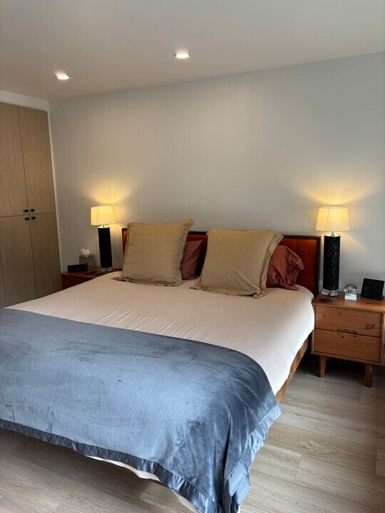 725 E Main St, Unit 107 in Aspen, CO - Building Photo