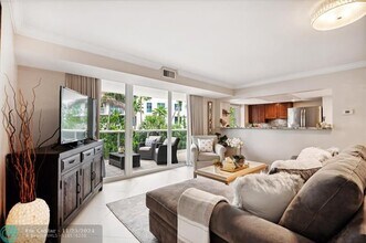 2841 N Ocean Blvd in Fort Lauderdale, FL - Building Photo - Building Photo