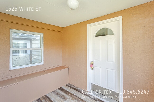 1525 White St. in Toledo, OH - Building Photo - Building Photo