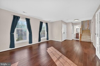 12592 Rock Ridge Rd in Herndon, VA - Building Photo - Building Photo