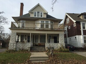 3003 N Maryland Ave in Milwaukee, WI - Building Photo - Building Photo