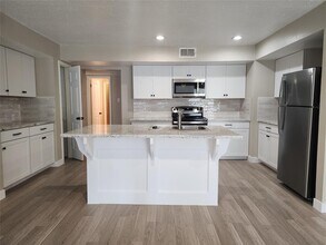 19315 Lazy Valley Dr in Katy, TX - Building Photo - Building Photo