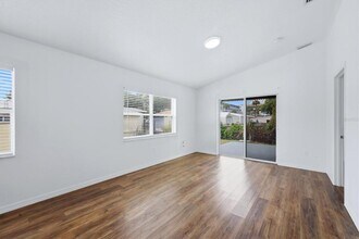 3502 19th St W in Bradenton, FL - Building Photo - Building Photo