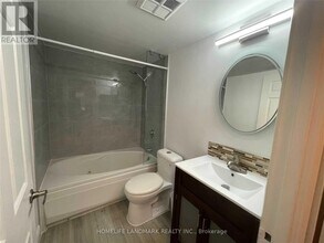 717-717 Bay St. in Toronto, ON - Building Photo - Building Photo