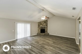 11023 Poppins Ct in Jacksonville, FL - Foto de edificio - Building Photo