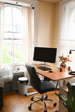 102 N Tioga St in Ithaca, NY - Foto de edificio - Building Photo